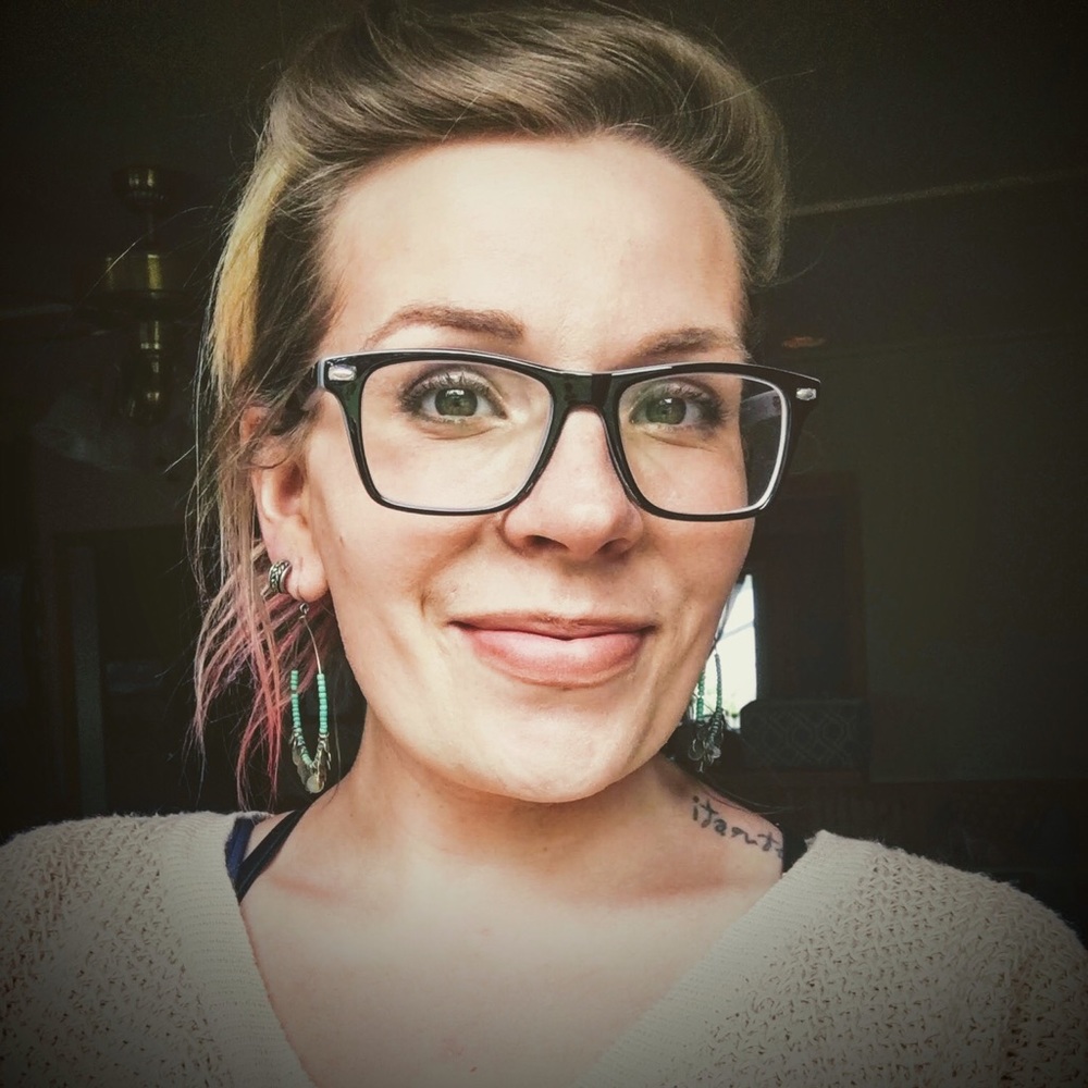 Meet your Posher, Alyssa